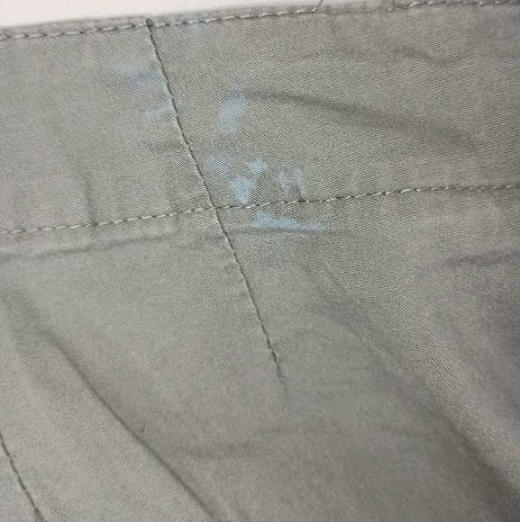 2/$30 GAP Gray Cargo Pants-(#1,393) - Picture 5 of 6